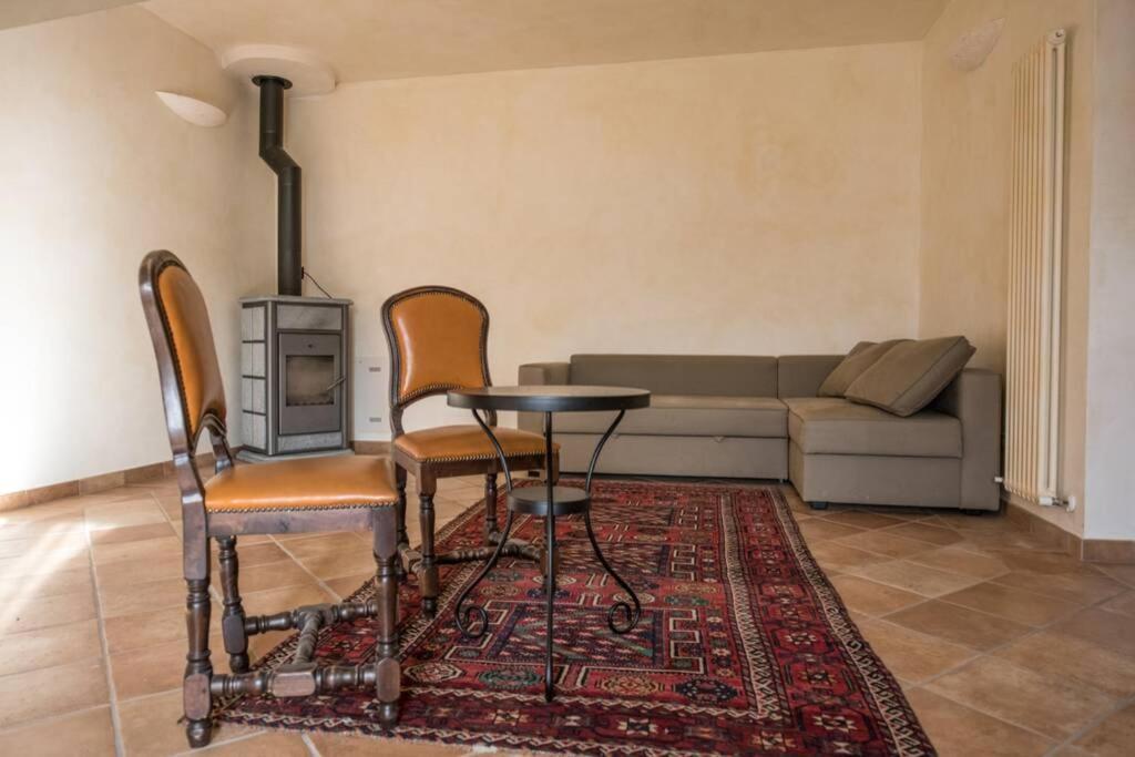 La Casa Vacanza Con Vista Panoramica Sui Vigneti Rotella Exterior foto
